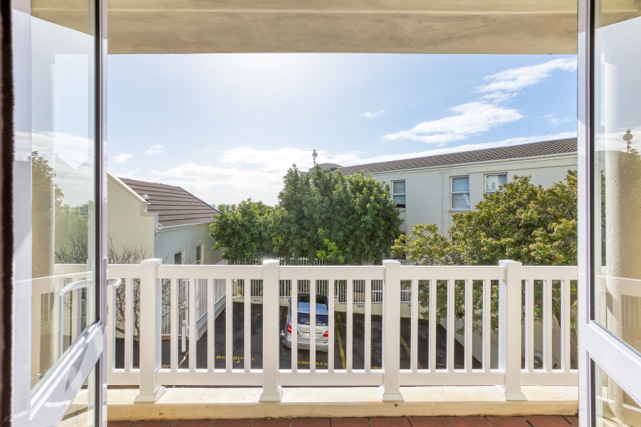 2 Bedroom Property for Sale in Devils Peak Western Cape